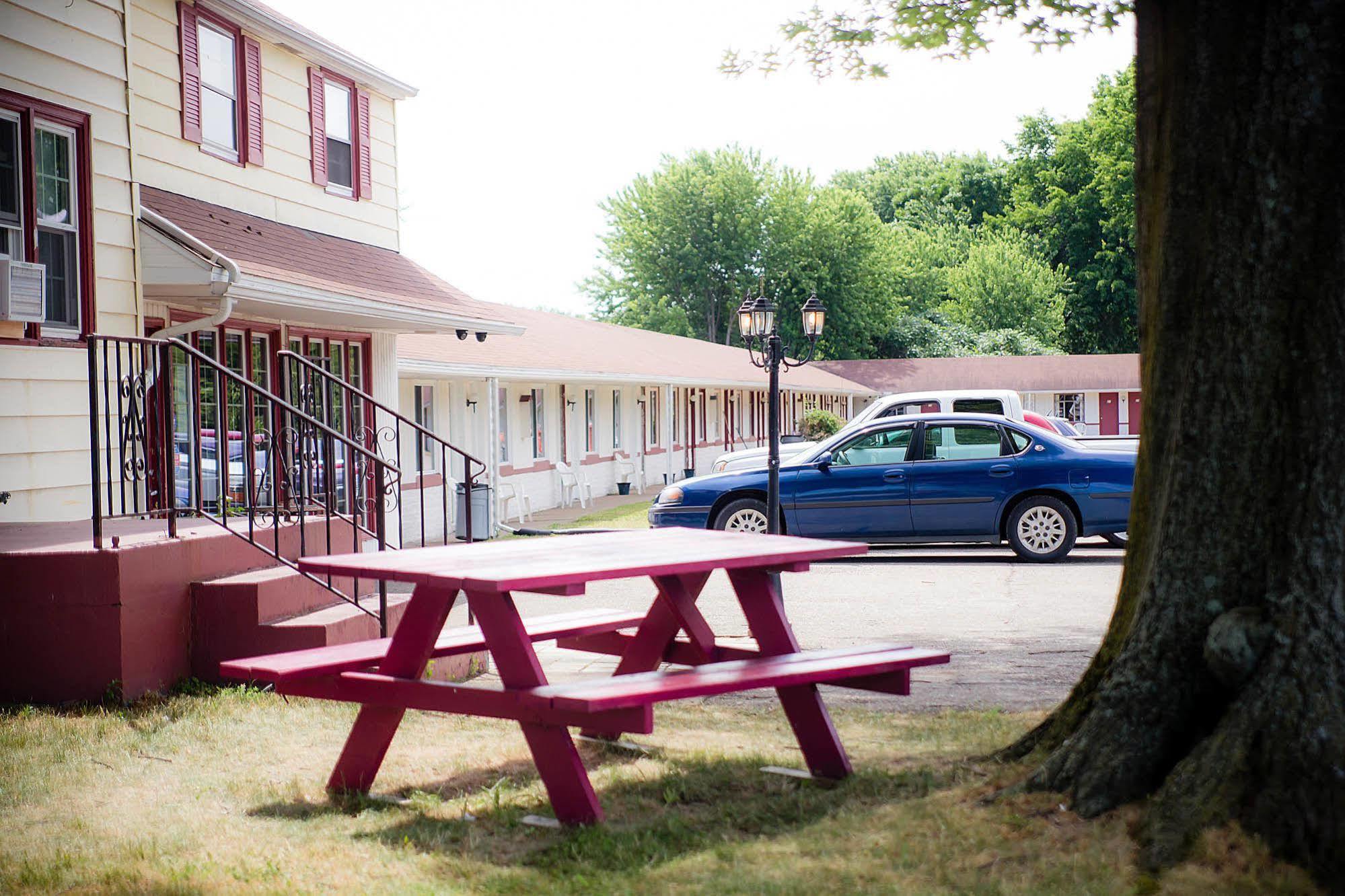 Steelhead Inn Erie Kültér fotó